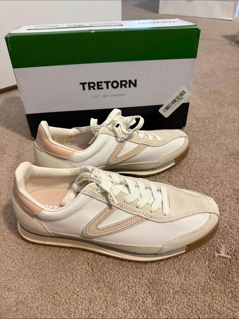 Tretorn Low-Top Sneakers in Cream and Blush